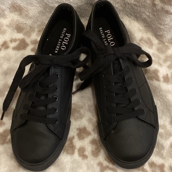 Polo Ralph Lauren Triple Black Lace-up Sneaker, Size 6 - Picture 3 of 14